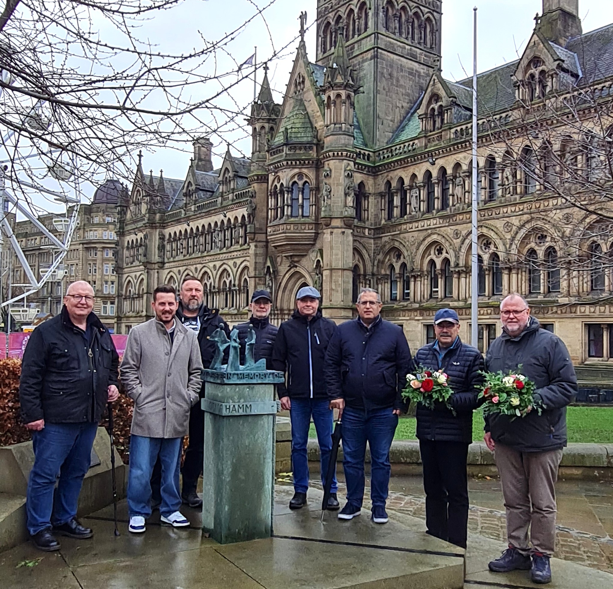 Zwischen Hoffnung und Erinnerung – Jubiläumsfahrt zur Partnerloge „Lodge of Hope“ in Bradford